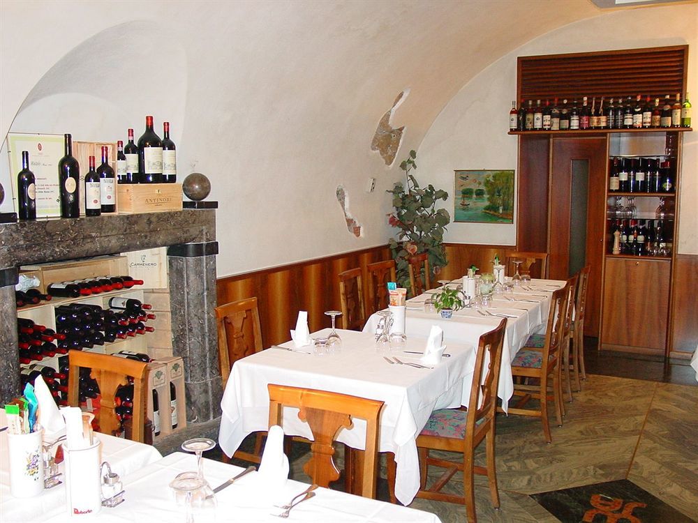 Albergo Moderno Lovere Exterior foto