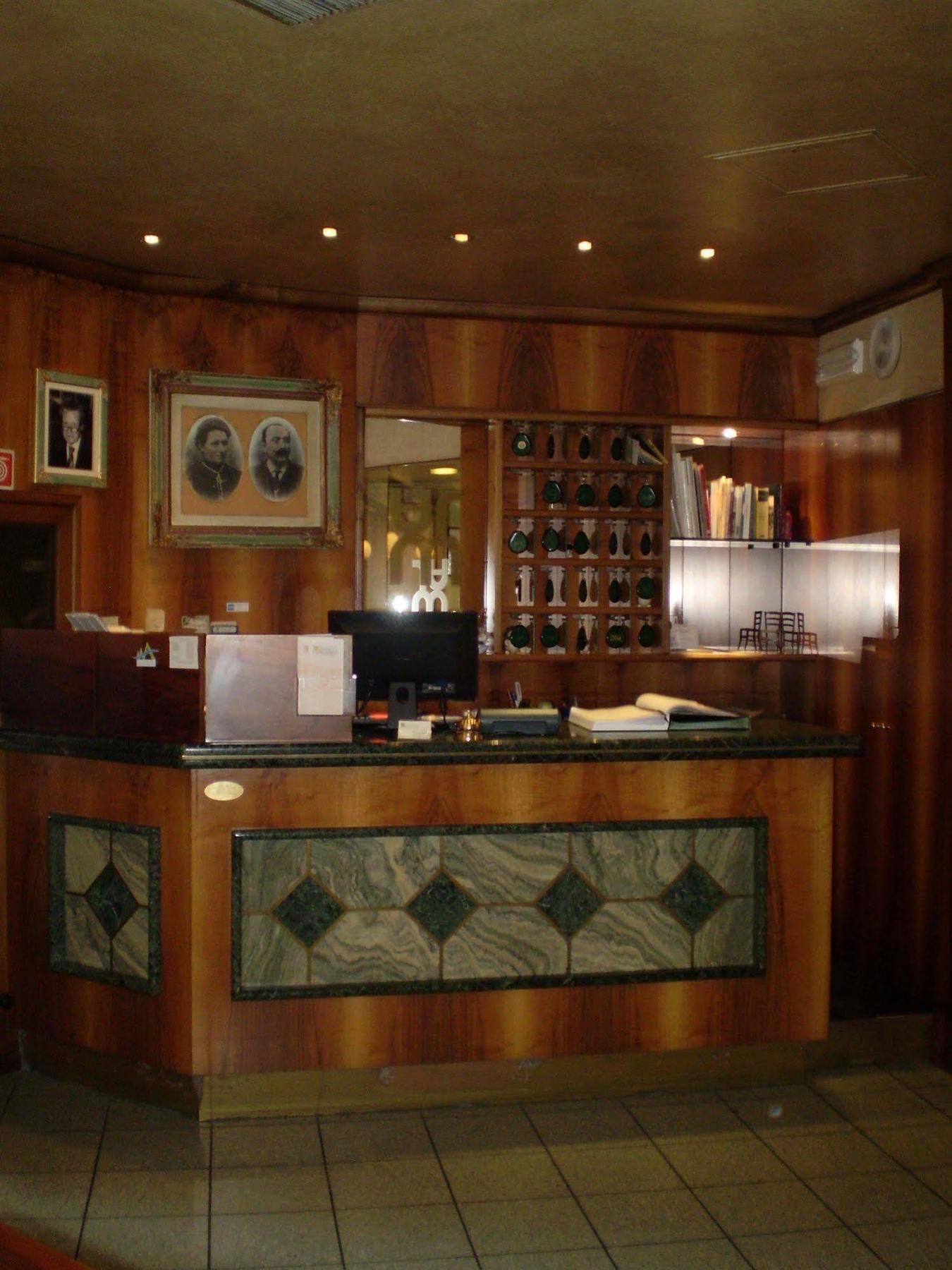 Albergo Moderno Lovere Exterior foto
