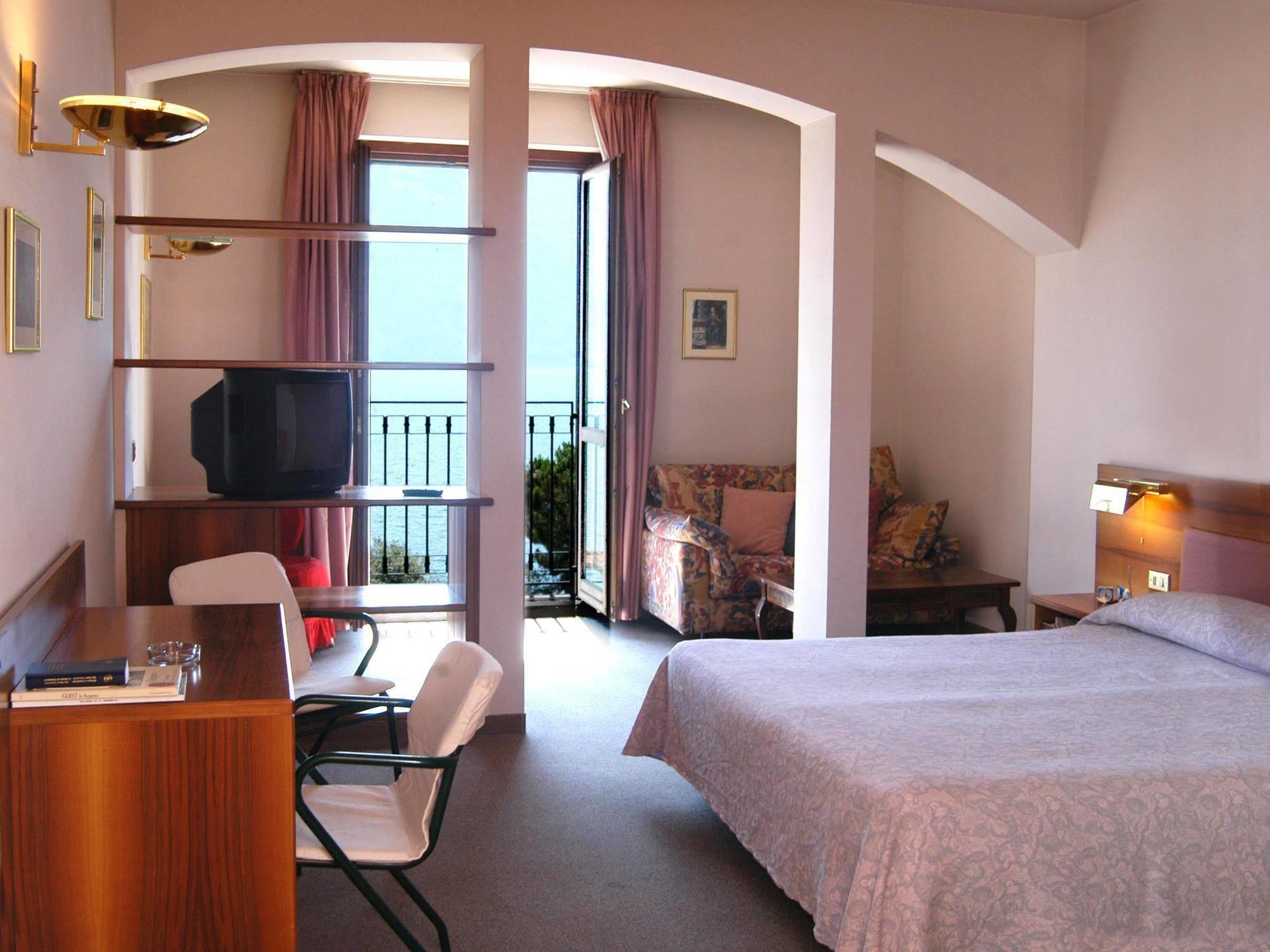 Albergo Moderno Lovere Exterior foto